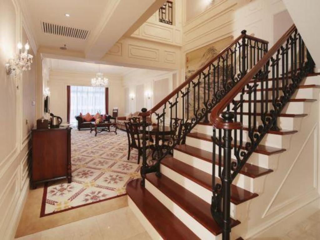 Dragon Lake Princess Hotel Guangzhou Exterior photo